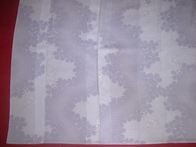 絽小紋藤色石竹模様