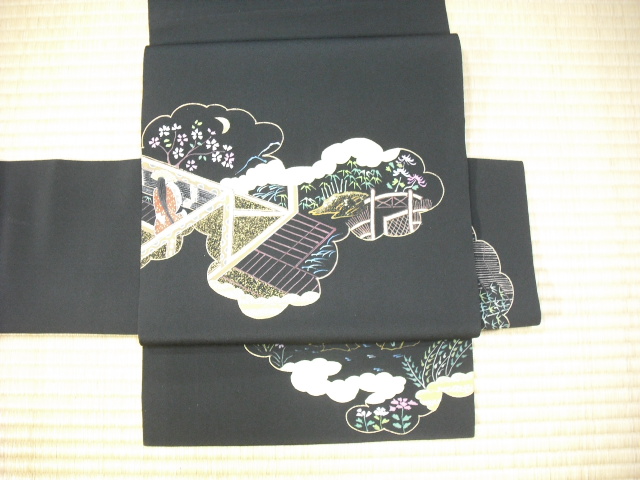 黒地染め名古屋帯完成品