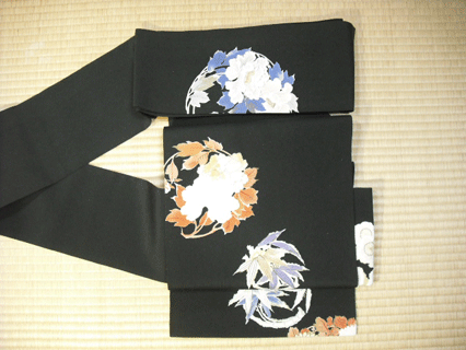 黒地名古屋帯花の丸