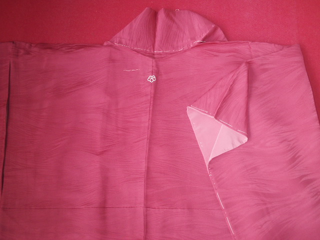 ワイン色無地紋付