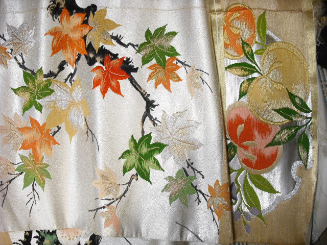 楓模様帯の構成