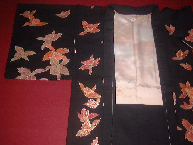 黒地カトレア羽織