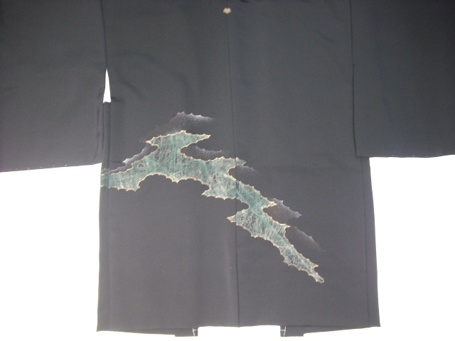 黒地絵羽織完成後