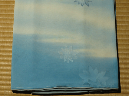 水色ぼかし訪問着シミ抜き色ヤケ直し後