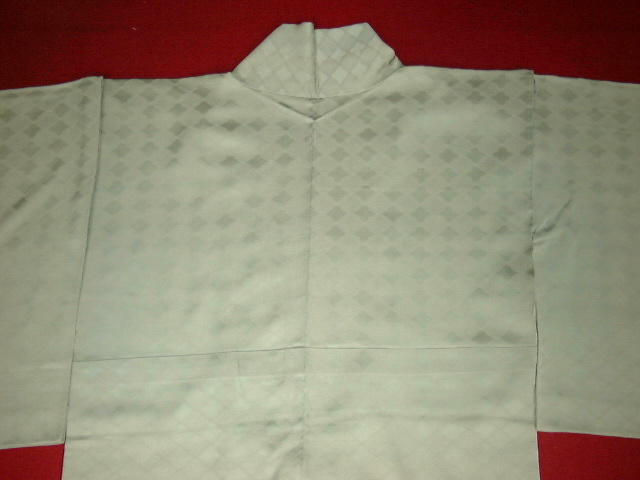 一つ紋付き色無地