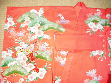 仕上げ直しを済ませた　３歳訪問着