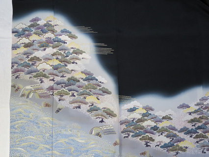 黒留袖金加工後