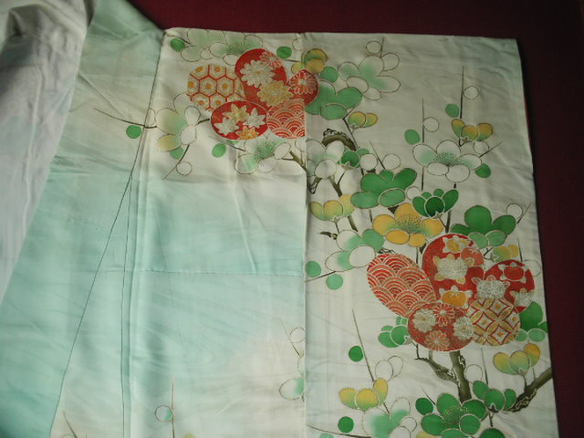 梅模様振袖加工前