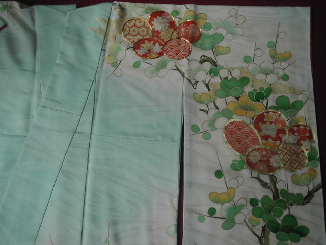 梅模様振袖加工後