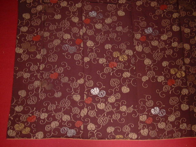 漆縫い取り着尺