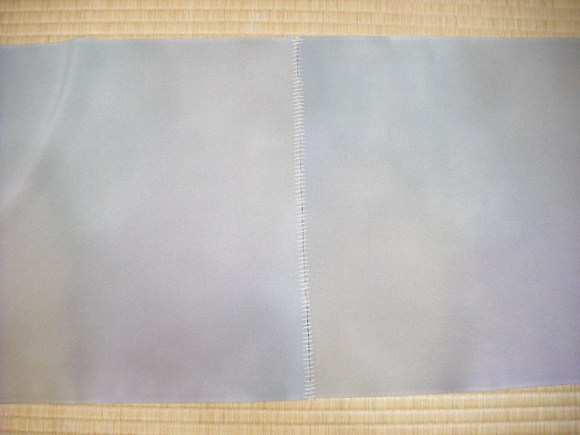 袖丸部分のしみ抜きと色の補正後